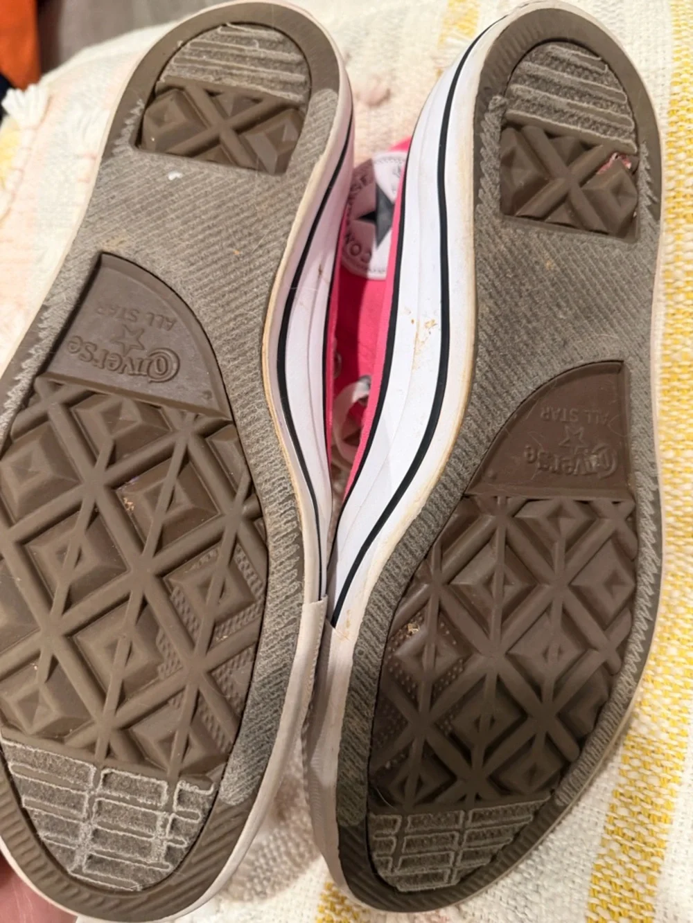 👟 Converse Chuck Taylor All Star High Tops – Pink – Women’s 8.5 - Picture 3 of 6